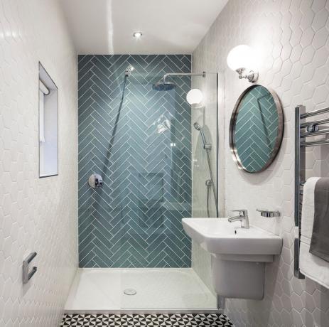 बहुत छोटे बाथरूम: 7 डिजाइन विचार
