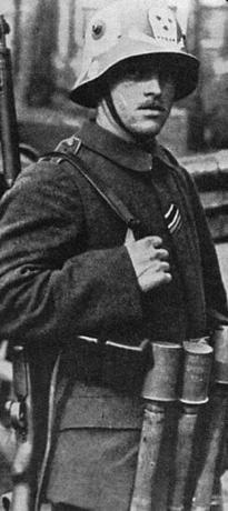म्यूनिख Freikorps लड़ाकू।