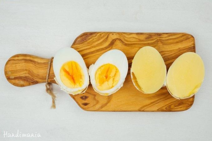 कैसे एक "गोल्डन अंडे" या खोल में तले हुए अंडे तैयार करने के लिए