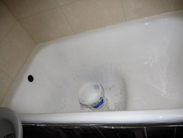 कच्चे लोहे बाथटब। / फोटो: restavratsia.by। 