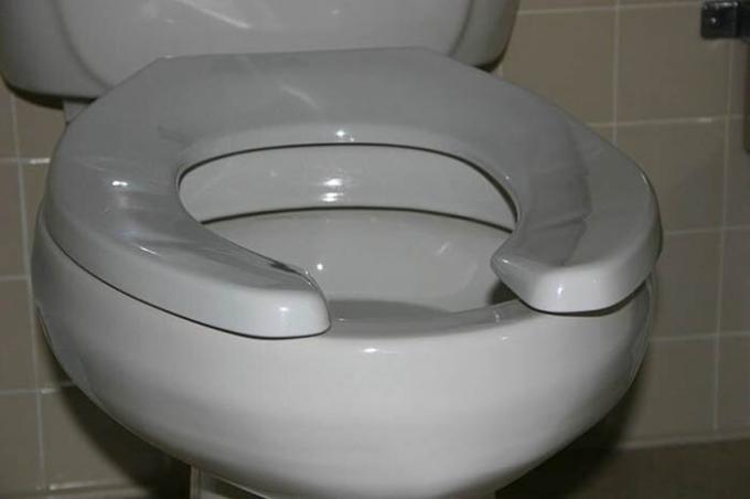 शौचालय कटोरा की सफाई के लिए इसका मतलब है